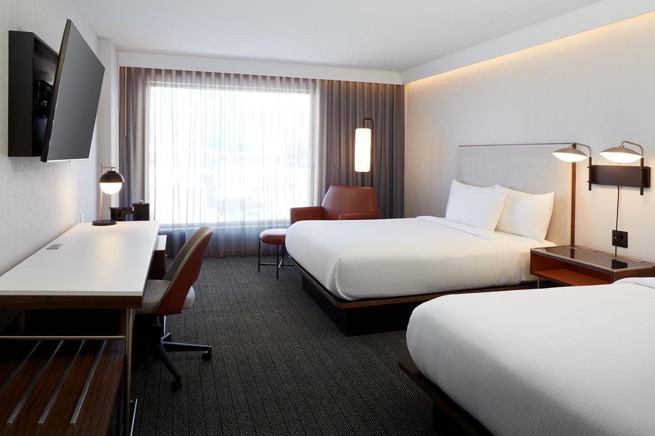 Courtyard Montreal Midtown Otel Dış mekan fotoğraf